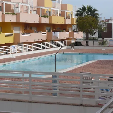 Terry - 2 Bed 2 Bath Ground Floor With Direct Access To The Communal Pool Apartment Tavira
